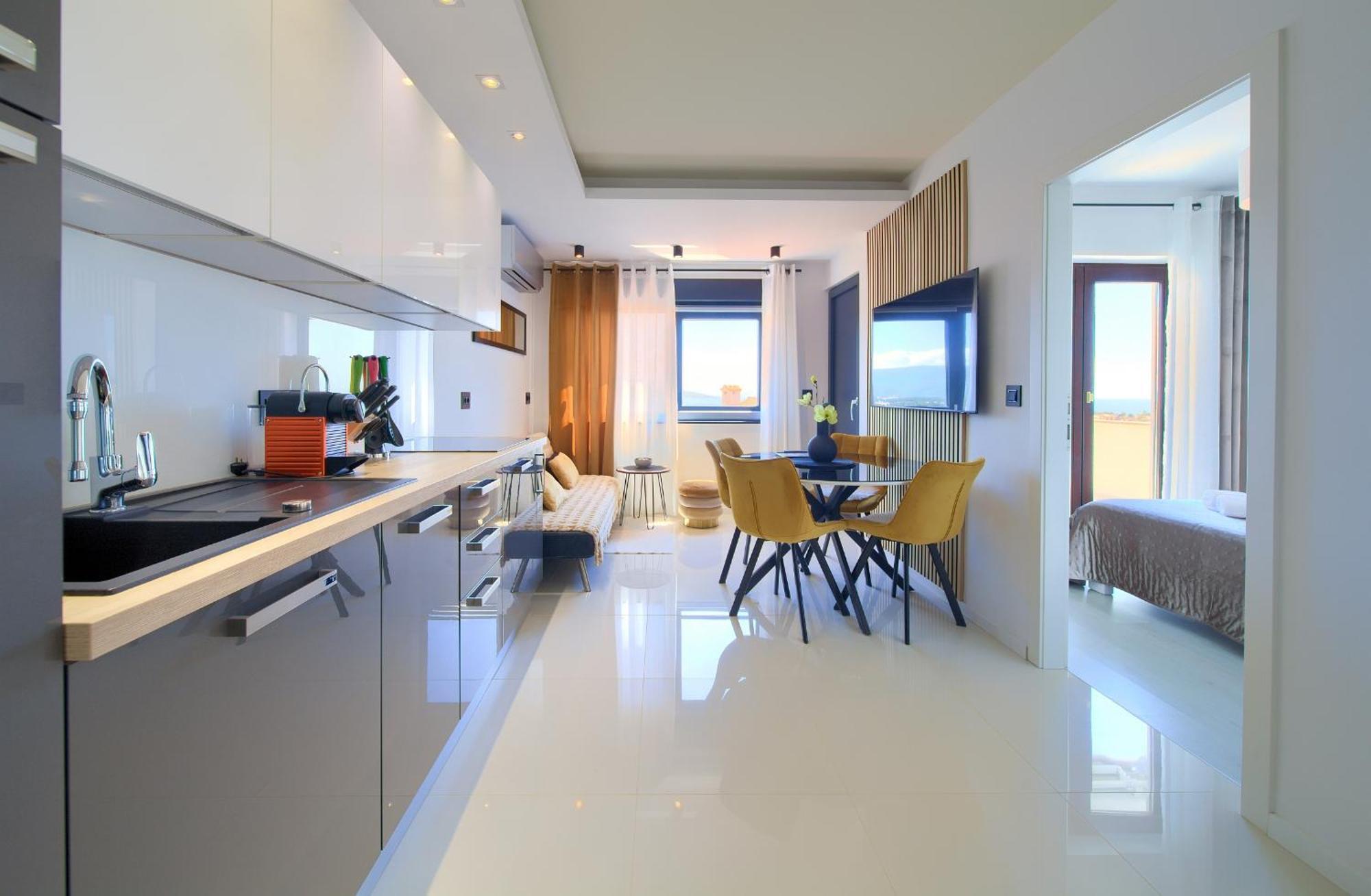 Apartments Sinisa - Крк Екстер'єр фото